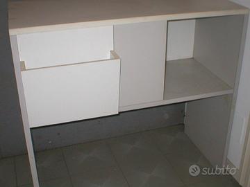 Mobiletto bianco laccato
