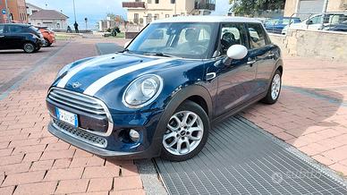 MINI COOPER D % porte