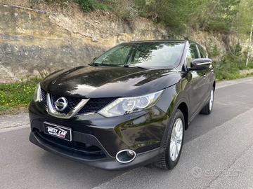 NISSAN Qashqai 1.5 dCi Acenta