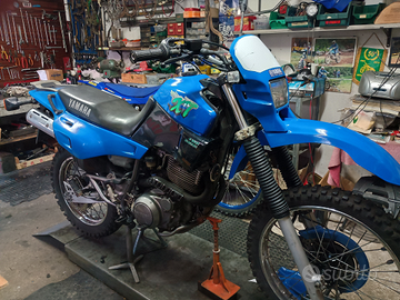 Yamaha XT 600