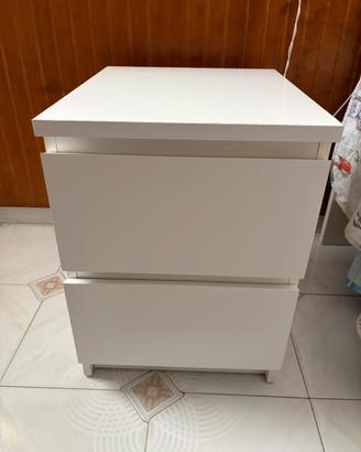 Comodino Ikea