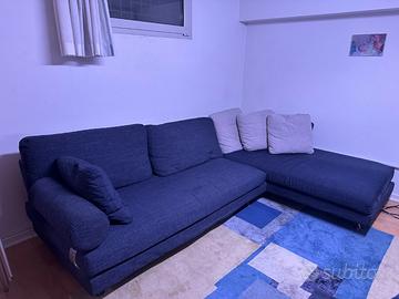 Divano angolare moderno in tessuto