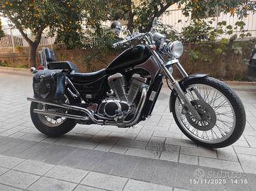 Suzuki VS 800 - 1994