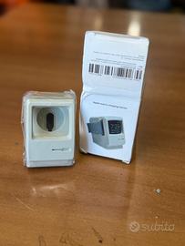 Supporto ricarica Apple Watch stile Macintosh vint