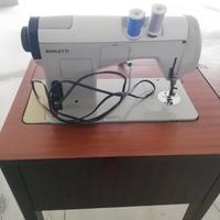 Macchina da cucire Borletti con mobile vintage