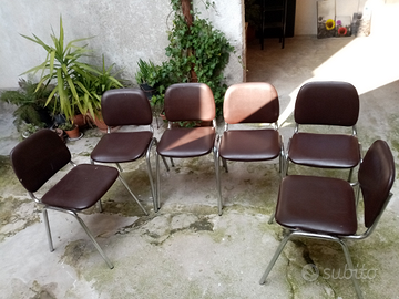 Sedie da ufficio o auditorium. N. 8