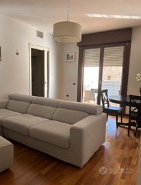 Via dei falconi 59 trivano 2000 euro