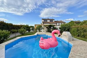 VILLA A SCHIERA D'ANGOLO A SISSA TRECASALI