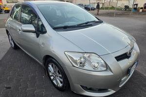Toyota auris d4d diesel 