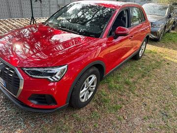 AUDI Q3 35 2.0 TDI S tronic UniPropietario ACC R