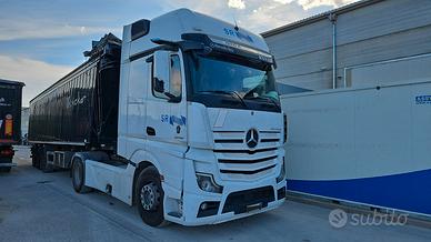 MERCEDES ACTROS 1848