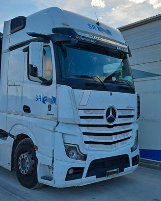 MERCEDES ACTROS 1848
