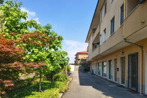 3 LOCALI A PESSANO CON BORNAGO