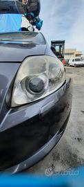 TOYOTA AURIS 2007 - FARO ANTEIRORE SINISTRO