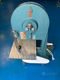 Sega a nastro verticale da banco