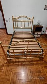 Struttura letto e rete a doghe