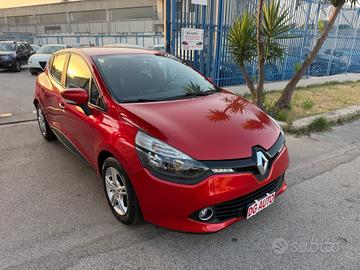 Renault Clio 1.5 dci 75 cavalli 2016 navigatore