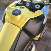 Aprilia Tuareg 660 anno 2023 con valige laterali 