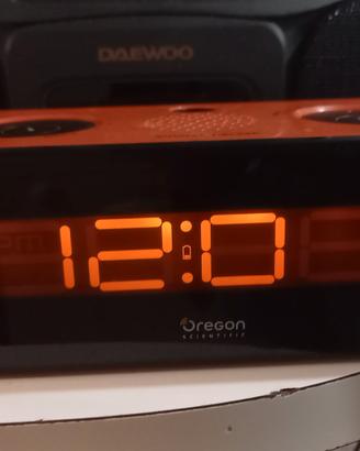 radio sveglia oregon scientific kinder ferrero