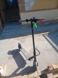 monopattino elettrico 