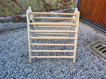 Triangolo di Pikler in legno