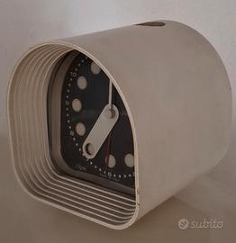 sveglia orologio vintage di design 