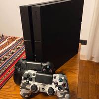 PlayStation 4 - Console nera + 2 Joypad originali