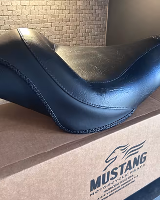Sella Mustang "Standard Touring"  Sportster