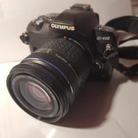 Fotocamera digitale reflex