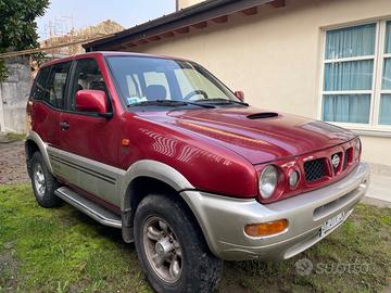Nissan Terrano II