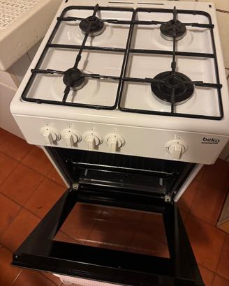 Cucina a gas beko