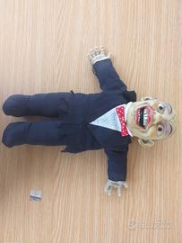pupazzo orrendo ventriloquo parlante