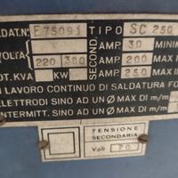 Saldatrice carrellata ad elettrodo trifase SIPE