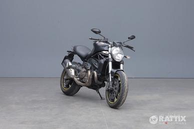 DUCATI Monster 821