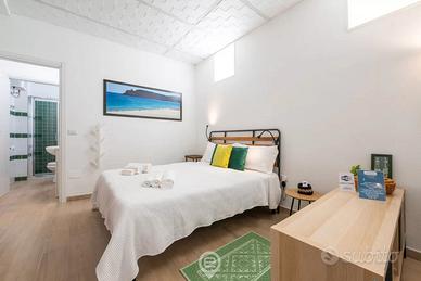 Monolocale arredato - MT-0181