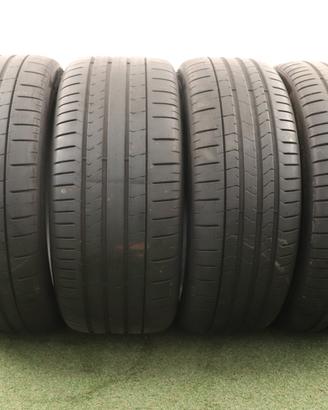 Gomme Pirelli PZero 245 45 20 275 40 20 estate