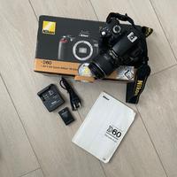 Nikon D60 Reflex + obiettivo 18-55 + custodia
