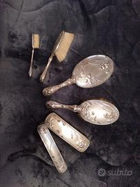Set toeletta argento Art Nouveau