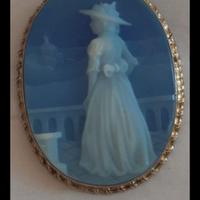 Cammeo in agata ed argento raffigurante una dama