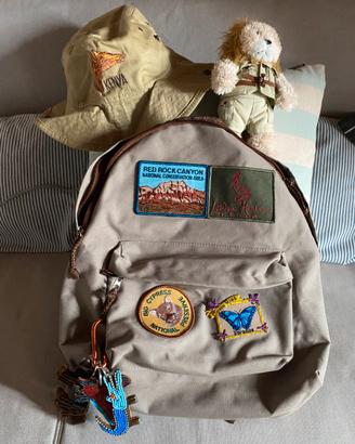 Kit safari: zaino, cappello e mascotte