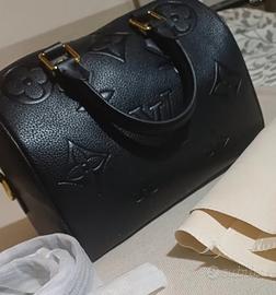 Borsa con monogramma