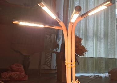 N.4 Lampade a led da tavolo cavo USB e cavo parete