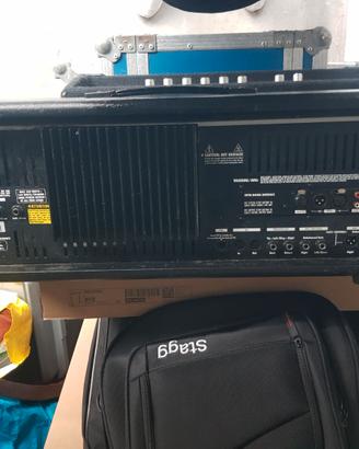 Testata  Line 6 Vetta 2 II HD - 300W Stereo