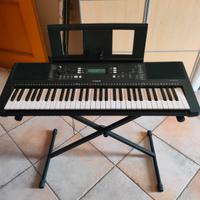 Tastiera Yamaha PSR-E373