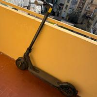 Monopattino elettrico Electric scooter xiaomi 1s