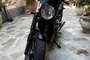 Triumph Street-Twin 900cc