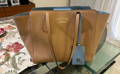 Borsa shopping modello swing GUCCI