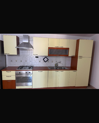 Cucina attrezzata