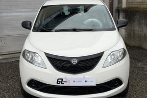 Lancia Ypsilon 1.0 FireFly 5 porte S&S Hybrid Ecoc