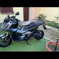 Honda X-ADV 750 - 2023